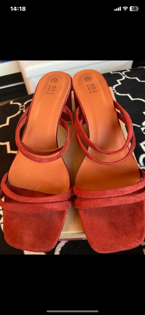 Open schoenen maat 39 nieuw, Ophalen, Zo goed als nieuw