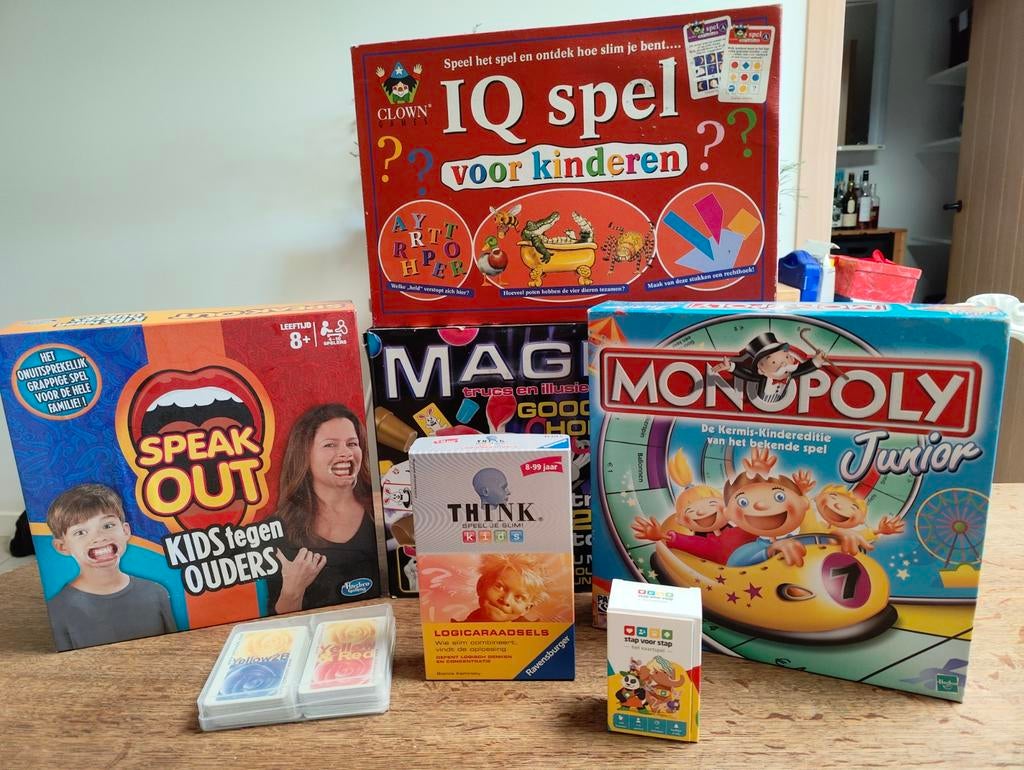 Bundel Gezelschapsspellen Monopoly,  speak out, Ophalen