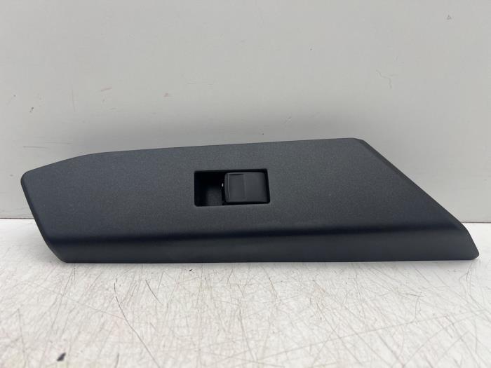 Elektrisch Raam Schakelaar van een Toyota Rav-4, Gebruikt, -, -, Ophalen of Verzenden