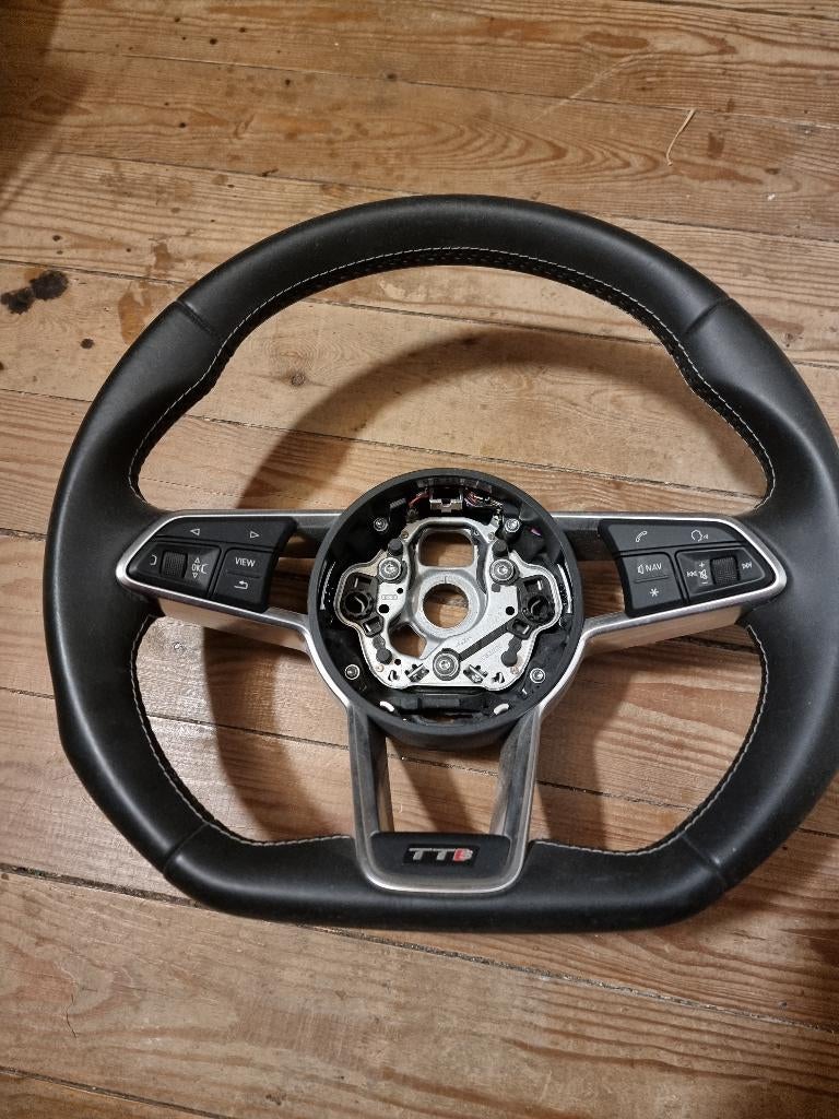 Volant cuir audi TTS MK3+ airbag cuir, état neuf, Autos : Pièces & Accessoires, Enlèvement, Neuf, Audi