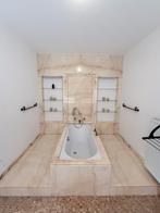 Marmeren badkamer, Ophalen, Gebruikt, Met bad