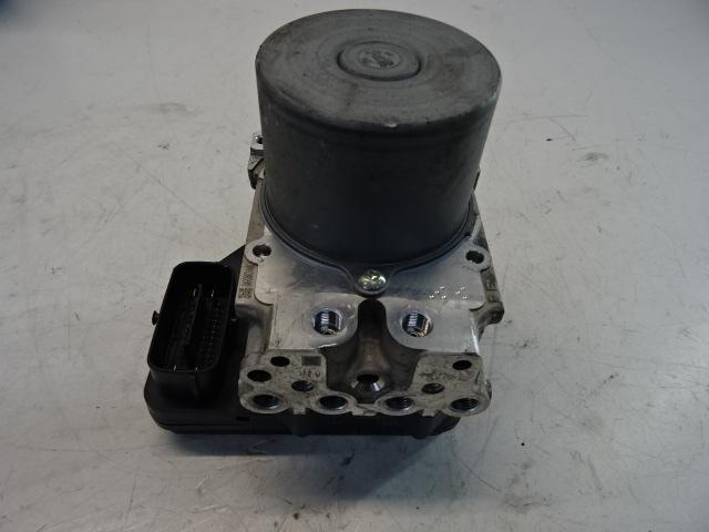 BLOC ABS (FREINS ANTI-BLOCAGE) RAV4 (A4) (44540-42301), Autos : Pièces & Accessoires, Autres pièces automobiles, Toyota, Utilisé