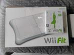 Nintendo Wii + Wii sports + Wii fit 
MET GARANTIE, Games en Spelcomputers, Ophalen, Wii