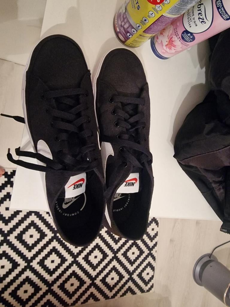 Schoen nike nieuw maat 43, Kleding | Heren, Jassen | Winter, Ophalen