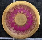 Karlsbader Porzellan Manufaktur bord, Enlèvement