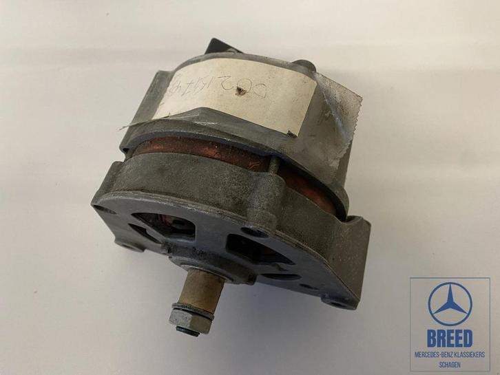 NOS Dynamo Bosch 35A 14V voor Mercedes-Benz R107 W115 W116 W, Auto-onderdelen, Motor en Toebehoren, Mercedes-Benz, Nieuw, Ophalen of Verzenden
