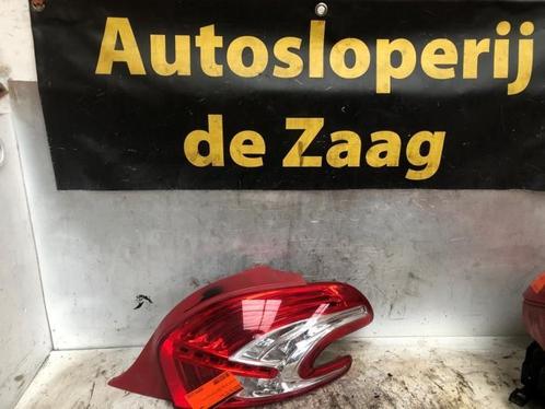 Achterlicht rechts van een Peugeot 208, Auto-onderdelen, Verlichting, Peugeot, Gebruikt, 3 maanden garantie, Ophalen of Verzenden