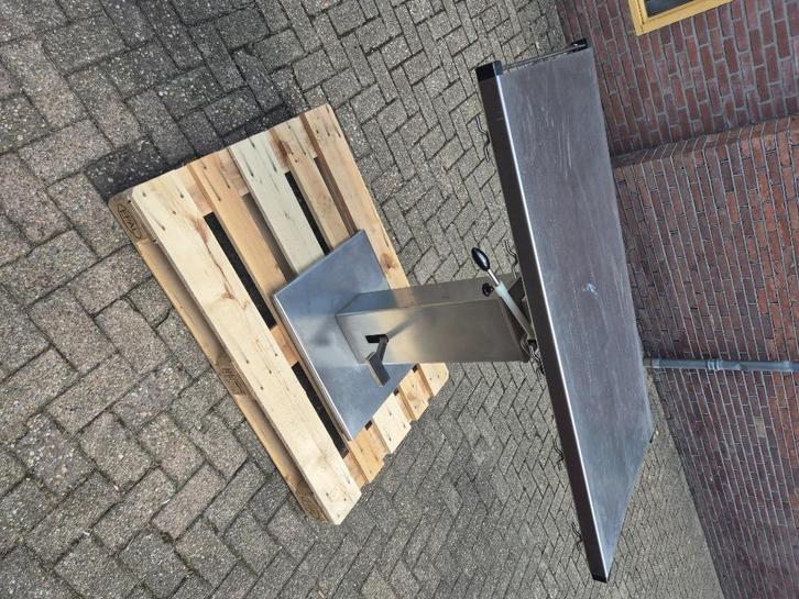 Rvs Behandeltafel voor dieren, Diversen, Braces, Gebruikt, Ophalen