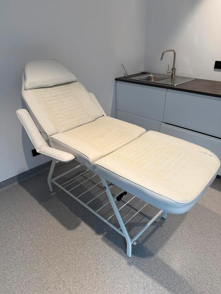 Table massage / auscultation / kiné / …, Sport en Fitness, Massageproducten, Zo goed als nieuw, Massagetafel, Ophalen
