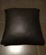 Lederen kussen 40/40cm -> 5€/stuk (drie voor 10€), Huis en Inrichting, Ophalen, Zo goed als nieuw, Zwart, Vierkant