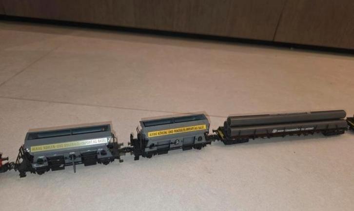 Stoomlocomotief met complete goederentrein, Hobby en Vrije tijd, Modeltreinen | N-Spoor, Locomotief, Ophalen