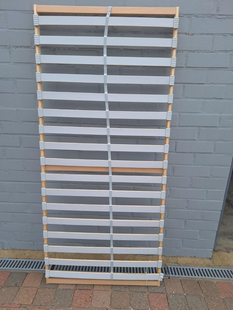 2 sommiers à lattes, Enlèvement, Utilisé