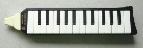 HOHNER melodica piano 26, Musique & Instruments, Instruments à vent | Harmonica, Utilisé, Avec valise ou boîte, Enlèvement