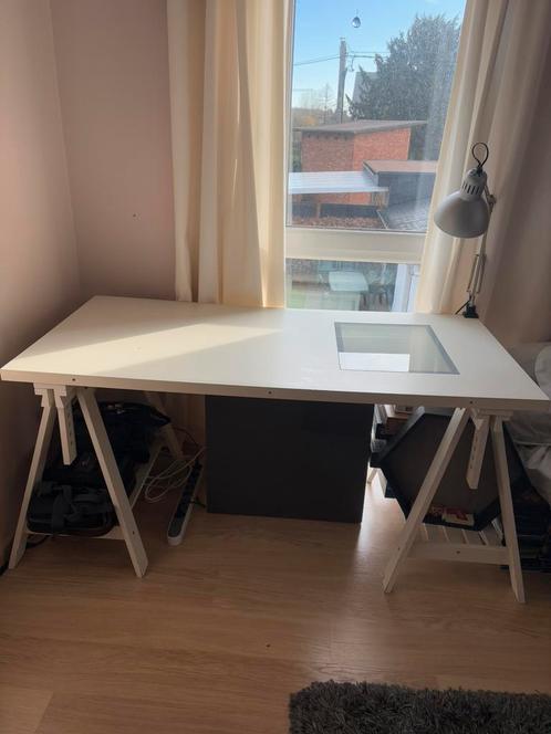 Bureau IKEA sur Trépied, Huis en Inrichting, Bureaus, Gebruikt, Bureau, In hoogte verstelbaar, Ophalen