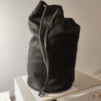 Sac à dos en cuir véritable pour femme, Envoi, Comme neuf