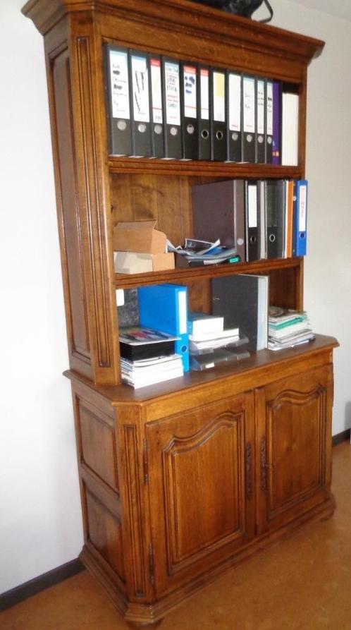 Bordenkast, Huis en Inrichting, Kasten | Boekenkasten, Zo goed als nieuw, 150 tot 200 cm, 150 tot 200 cm, 50 tot 75 cm, Met deur(en)