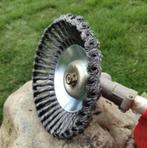 Brosse métalique sur débrouissailleuse, Ophalen, Nieuw, Minder dan 10 m², Gras
