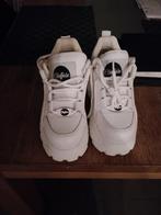 Splinternieuwe witte buffalo's te koop maar 35, Kleding | Heren, Schoenen, Ophalen, Wit, Overige typen, Nieuw