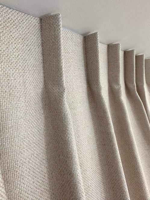 NIEUW luxe beige gordijnen meerdere paren 6m breed, Huis en Inrichting, Stoffering | Gordijnen en Lamellen, Nieuw