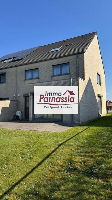 Huis te huur in Meerbeek, 4 slpks beschikbaar voor biedingen