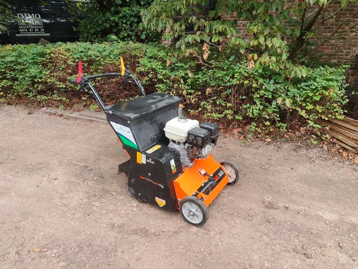 Eliet dzc 600 doorzaaimachine, Tuin en Terras, Verticuteermachines, Zo goed als nieuw, Ophalen