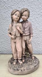 Madrigale Collection made in Italy - beeld van jongen&meisje, Ophalen, Zo goed als nieuw
