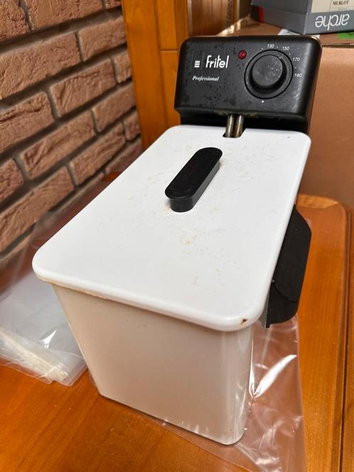 Frituurpot Fritel, Elektronische apparatuur, Frituurpannen, Gebruikt, Ophalen