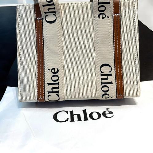 Chloé Woody, Handtassen en Accessoires, Tassen | Damestassen, Nieuw, Handtas, Bruin, Verzenden