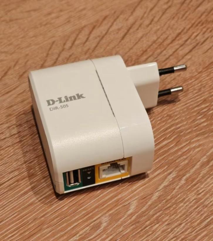 Mobiele wifi router / wifi repeater / mobiele cloud share, Computers en Software, WiFi-versterkers, Zo goed als nieuw, Ophalen of Verzenden