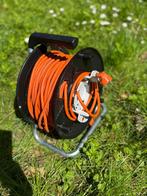 Rallonge électrique de 40m avec roue, Doe-het-zelf en Bouw, Elektriciteit en Kabels, Ophalen of Verzenden, Gebruikt, Kabel of Snoer