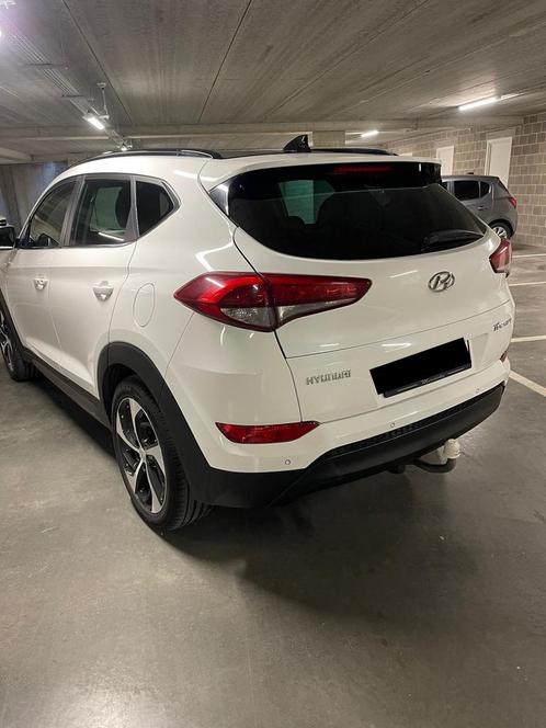 Hyundai Tucson 1.7 Crdi *Full Option|Automaat|Pano*, Auto's, Hyundai, Particulier, Tucson, 360° camera, 4x4, ABS, Achteruitrijcamera