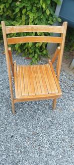 20 stoelen en 4 tafels, Ophalen, Gebruikt