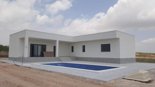 CC0626N - Nieuwbouw in constructie met zwembad in Pinoso, Immo, Buitenland, Spanje, Woonhuis, Landelijk