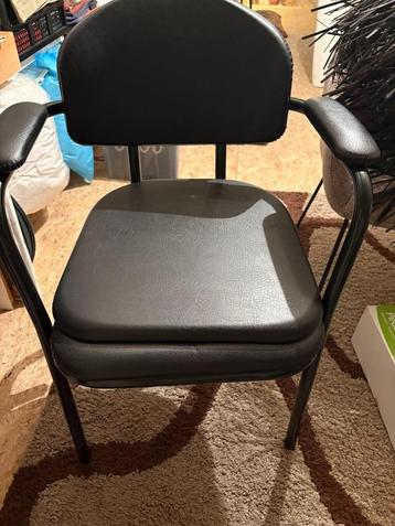 WC stoel beschikbaar voor biedingen