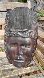 Masque africain, Enlèvement