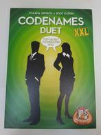 Nieuw spel Codenames Duet XXL, NL, 2+ sp., + 1 gratis promo, Hobby en Vrije tijd, Ophalen of Verzenden, Zo goed als nieuw, White Goblin Games