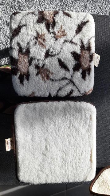 Kussens en deken Merino Wol NIEUWE PRIJS! beschikbaar voor biedingen