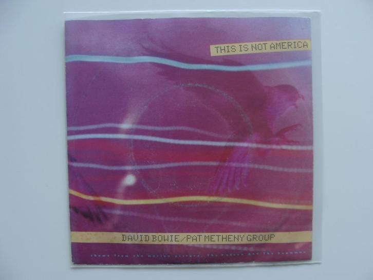 David Bowie / Pat Metheny Group – This Is Not America (1985), Cd's en Dvd's, Vinyl Singles, Single, Pop, 7 inch, Ophalen of Verzenden