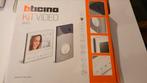 Bticino kit video 363511, Filaire, Enlèvement, Utilisé, Caméra intégrée