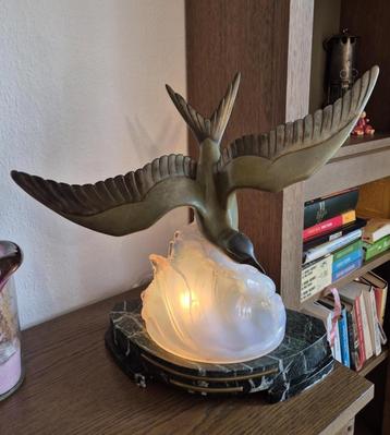 Lampe Art Deco, Enlèvement