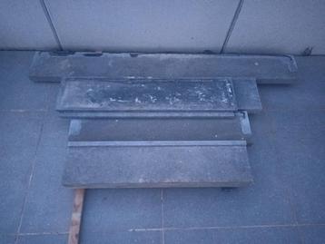 blauwe steen vensterbanken beschikbaar voor biedingen