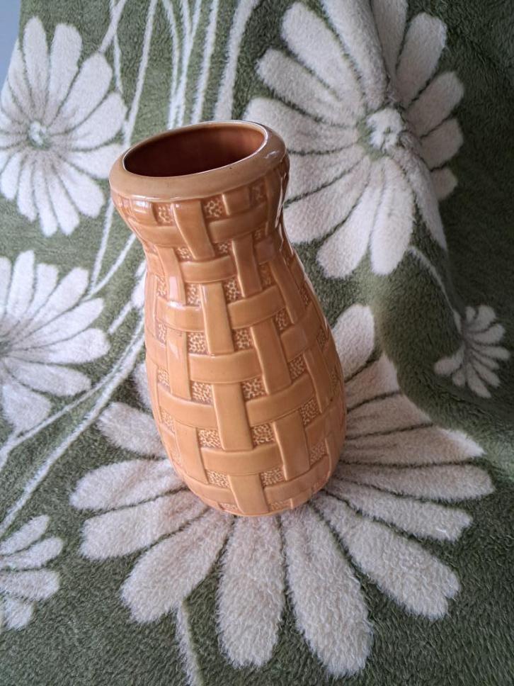 Unieke vintage XERALUX vaas  - korting bij meerdere aankopen, Huis en Inrichting, Woonaccessoires | Vazen, Zo goed als nieuw, Overige kleuren