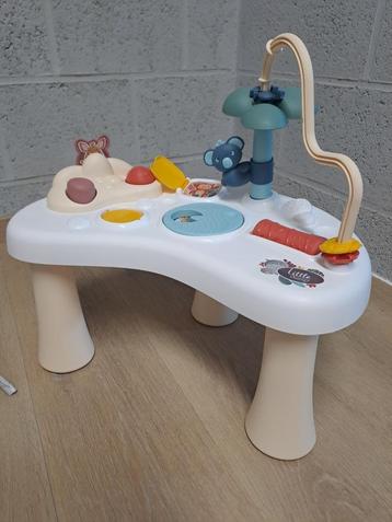 Siège gonflable bébé avec table d'activités 