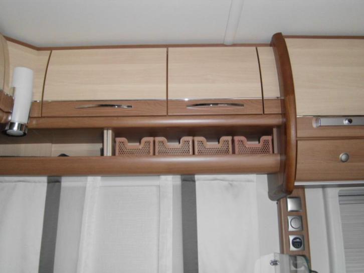 Compartiment de rangement pratique pour les caravanes Fendt, Caravanes & Camping, Caravanes, Particulier, Fendt, Enlèvement ou Envoi