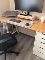 Bureau IKEA 140x65cm, Ophalen, Zo goed als nieuw, Bureau