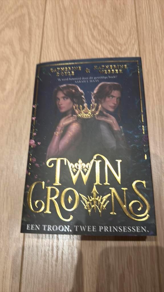 Catherine Doyle - Twin Crowns, Livres, Livres pour enfants | Jeunesse | 13 ans et plus, Enlèvement ou Envoi