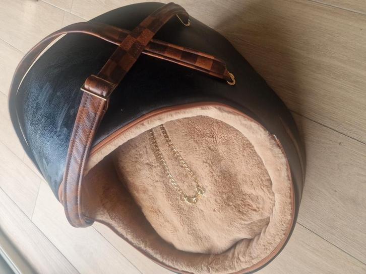 Autohondenmand met bevestiging voor autogordel., Dieren en Toebehoren, Honden-accessoires, Zo goed als nieuw, Ophalen