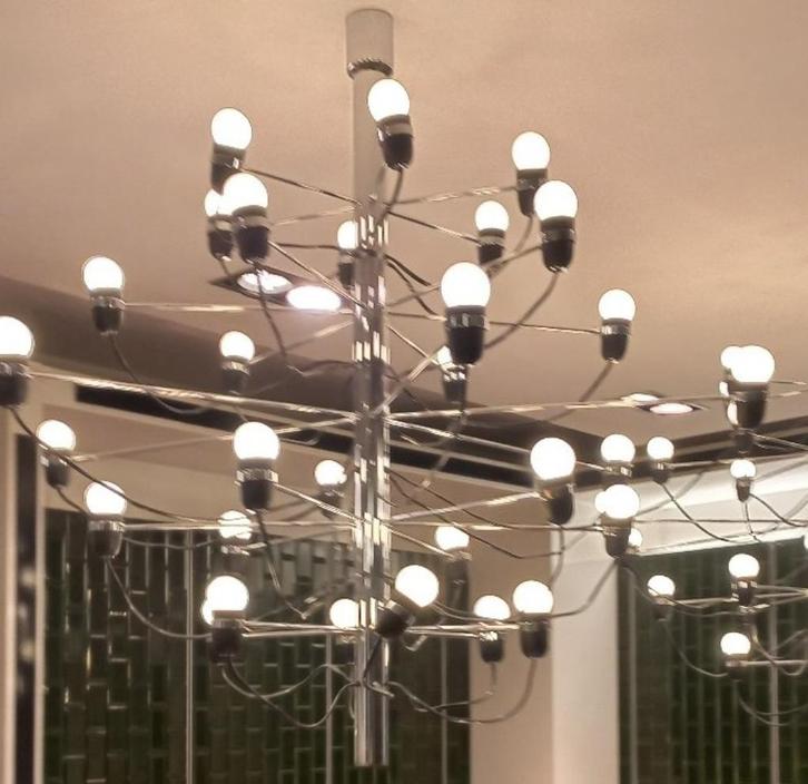Flos Sarfatti Kroonluchter Chroom 30 Lampen, Huis en Inrichting, Lampen | Kroonluchters, Gebruikt, Metaal, Ophalen