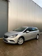 Opel Astra Sports Tourer 1.6 CDTI Diesel 110 ch/Première uti, Autos, Carnet d'entretien, Jantes en alliage léger, Break, Tissu