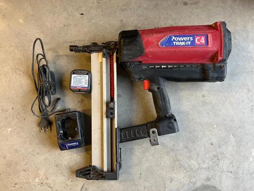 Powers Track-it C4 nagelpistool op gas voor beton, metaal,.., Doe-het-zelf en Bouw, Gereedschap | Overige machines, Gebruikt, Ophalen